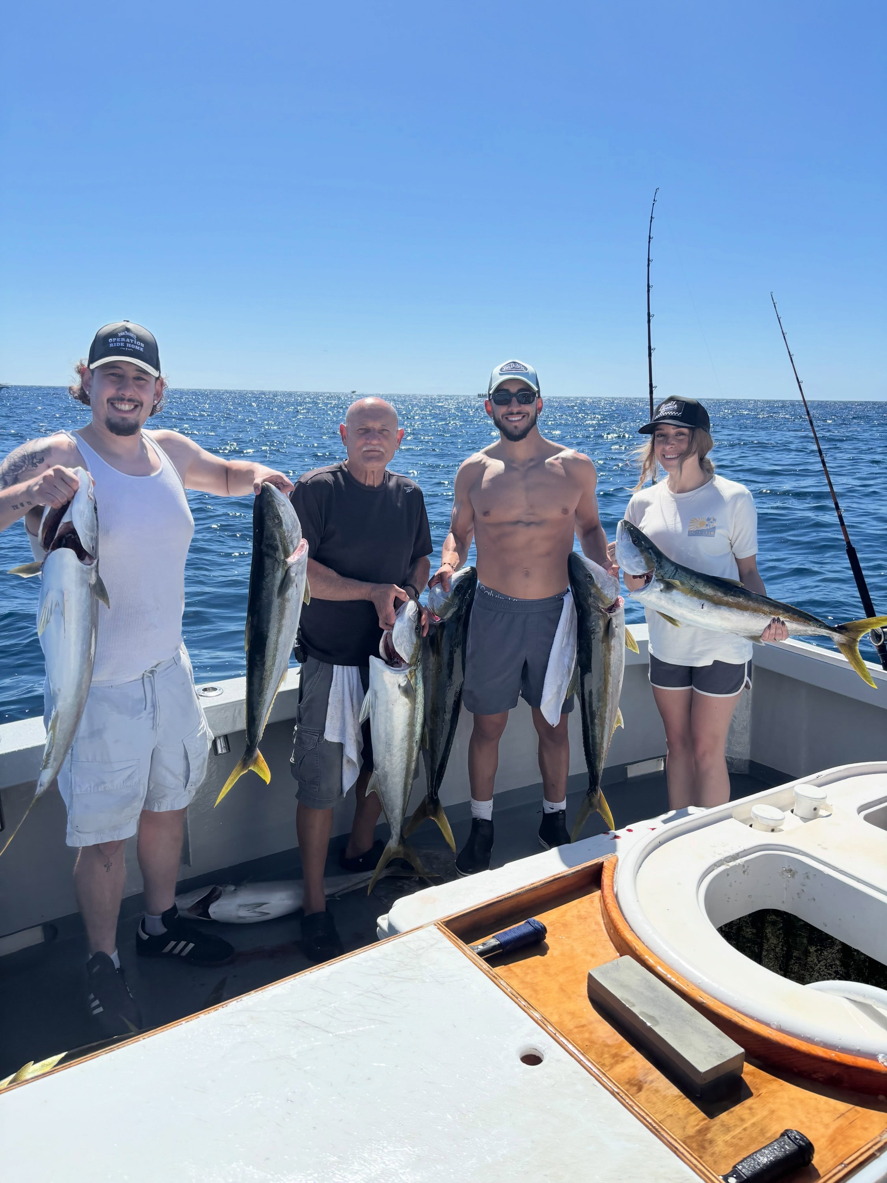 Last couple days were a grind for us but we had a couple good shots this morning and ended up with 9 nice yellows for our 4 anglers! #freespiritsportfishing