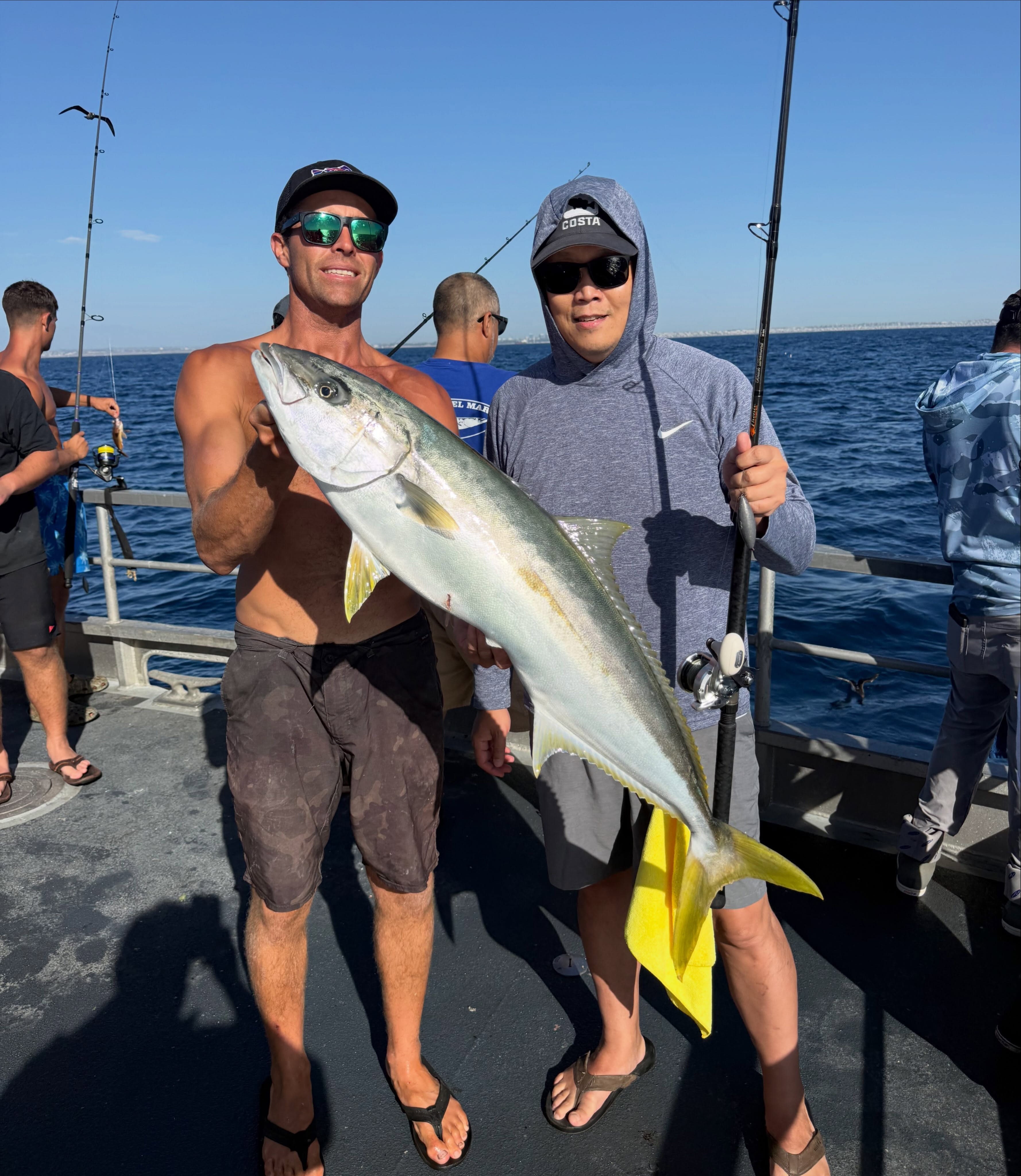 Kenny had the hot hand today with a pair of yellows! Still seeing lots of yellowtail they’re going to get hungry one of these trips, be here when they do! Light loads through week 