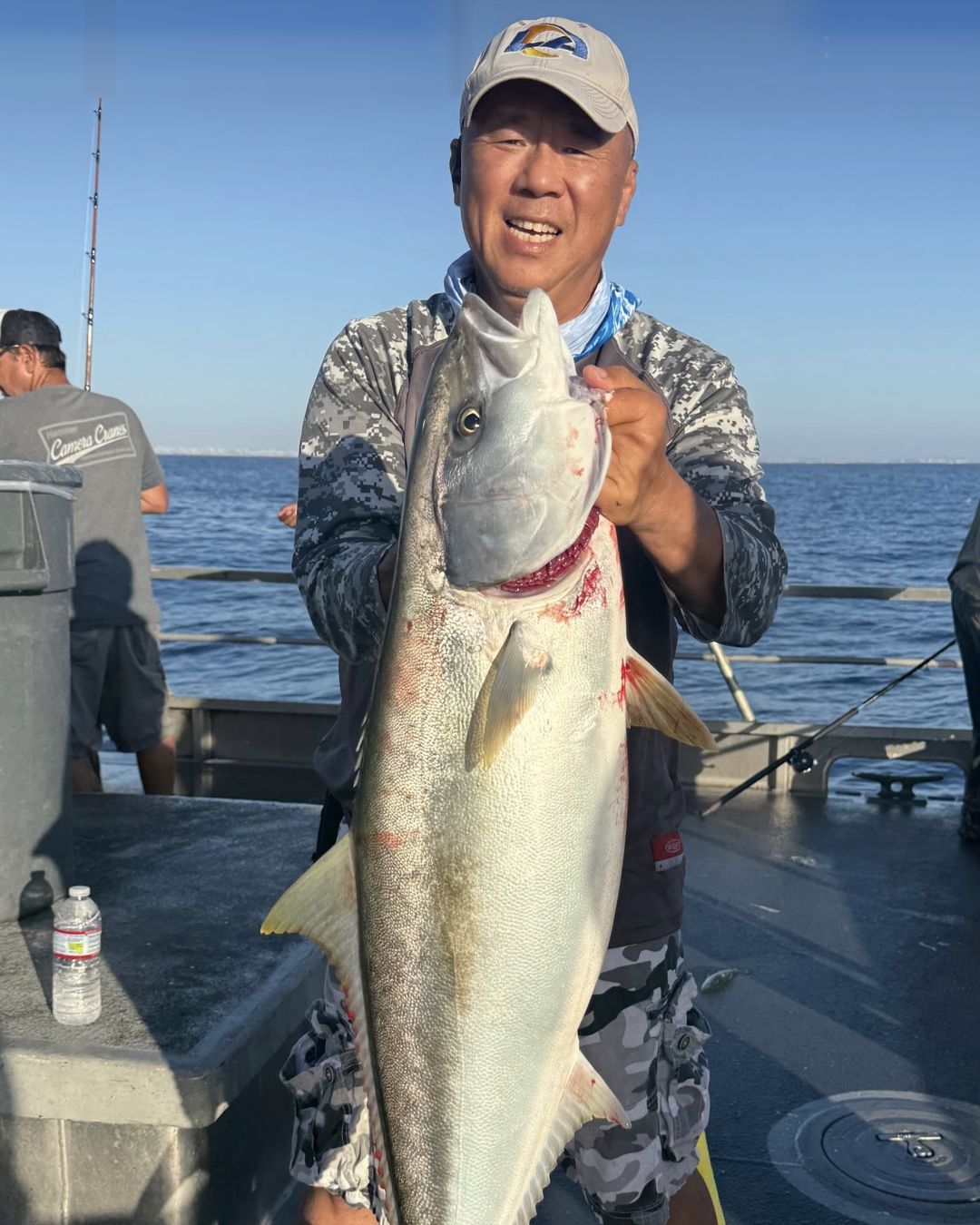 Now THAT’S a yellowtail! 🔥

Come fish with us out of Marina del Rey book your next trip at mdrsf.com.

#MarinaDelReySportfishing #NewDelMar #Yellowtail #SoCalFishing